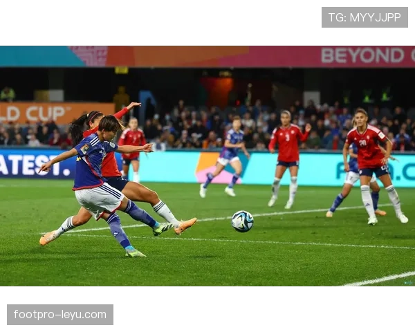 亚运会足球决赛激战落幕,历史性对决点燃绿茵新篇章 亚运会足球决赛激战落幕,历史性对决点燃绿茵新篇章