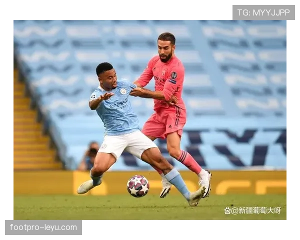 纽卡斯尔强势晋级欧战淘汰赛,展现强劲实力 纽卡斯尔强势晋级欧战淘汰赛,展现强劲实力