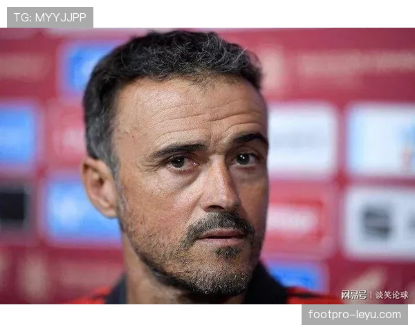 恩里克中锋战术解析:进攻效率跃升,防守稳定性显著增强 恩里克中锋战术解析:进攻效率跃升,防守稳定性显著增强