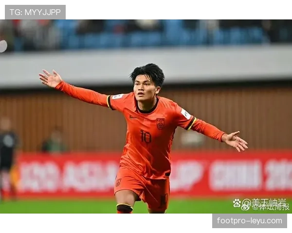 中超助攻榜竞争激烈，明星球员表现稳健，争夺最佳助攻手荣誉