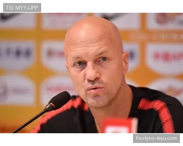 克鲁伊夫战术思想的传承与影响分析 克鲁伊夫战术思想的传承与影响分析